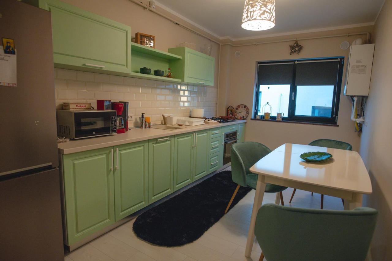 La Stejari Apartment Suceava Eksteriør billede