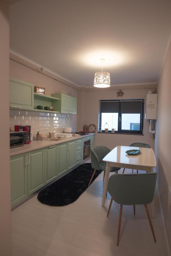 La Stejari Apartment Suceava Eksteriør billede