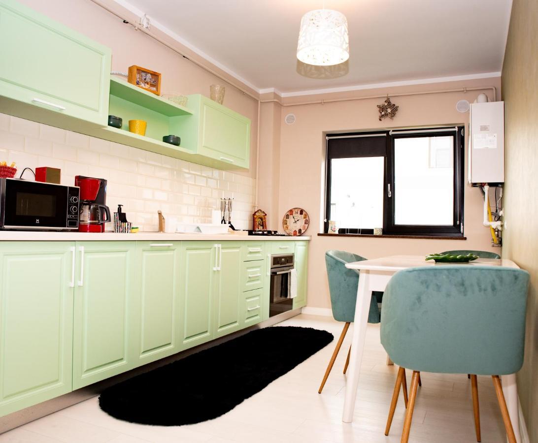 La Stejari Apartment Suceava Eksteriør billede